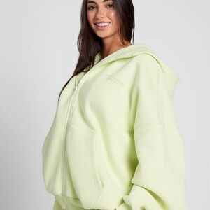 COMFRT UNISEX Zip-Up Hoodie COLOR IS HONEYDEW 🍈 SUPER SOFT